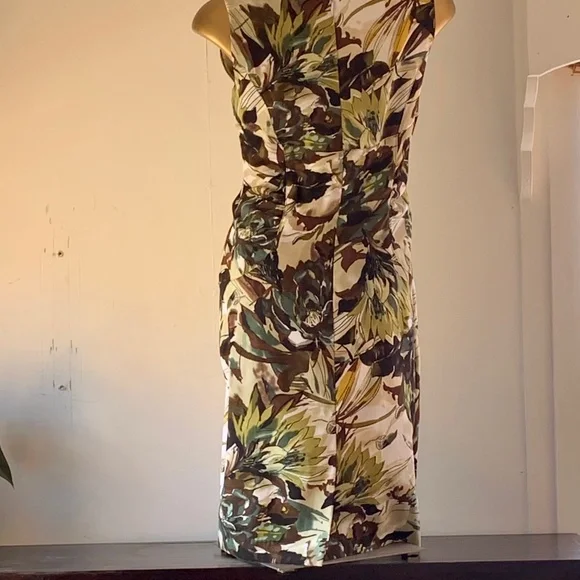 Fabulous Flattering  Sleeveless Bodycon Mini Dress size 6 - Picture 8 of 9